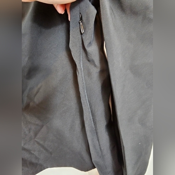 TREASURE & Bond black size XL square neck crop blouse long sleeved NWT - Picture 6 of 7